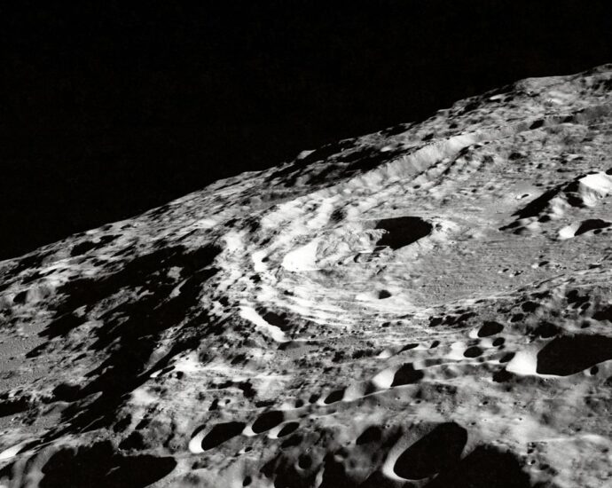Close up image of the moon