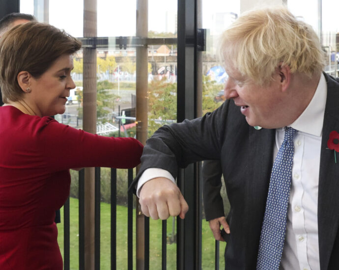 Image of Boris Johnson and Nicola Sturgeon.