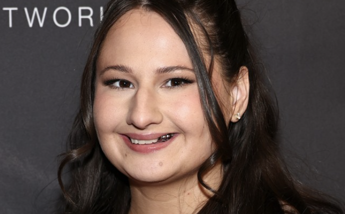 Gypsy Rose Blanchard at a red carpet event.