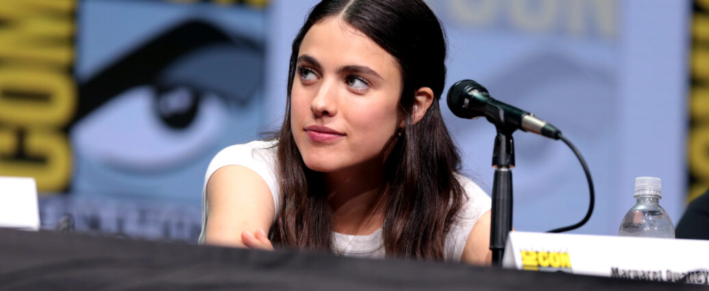 Margaret Qualley, star of Drive-Away Dolls.