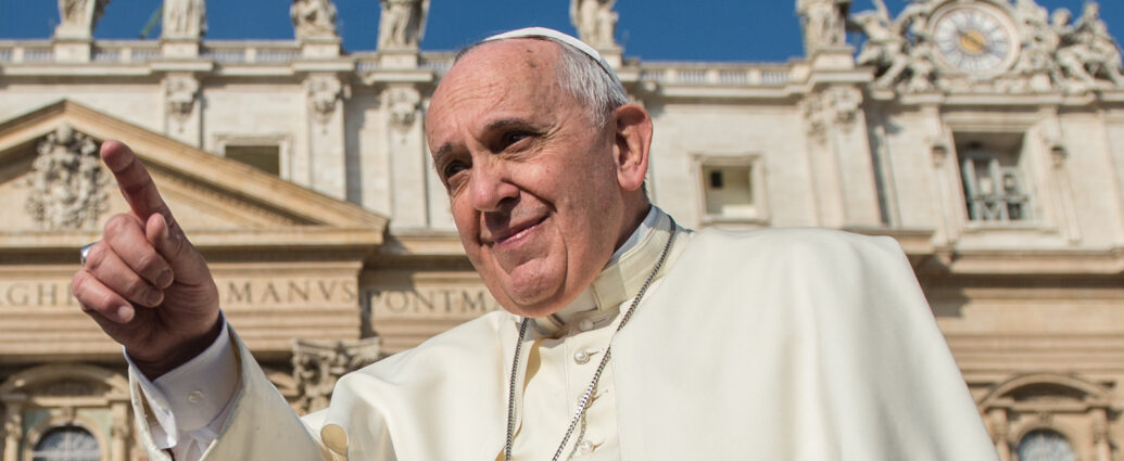 Main image of Pope Francis.